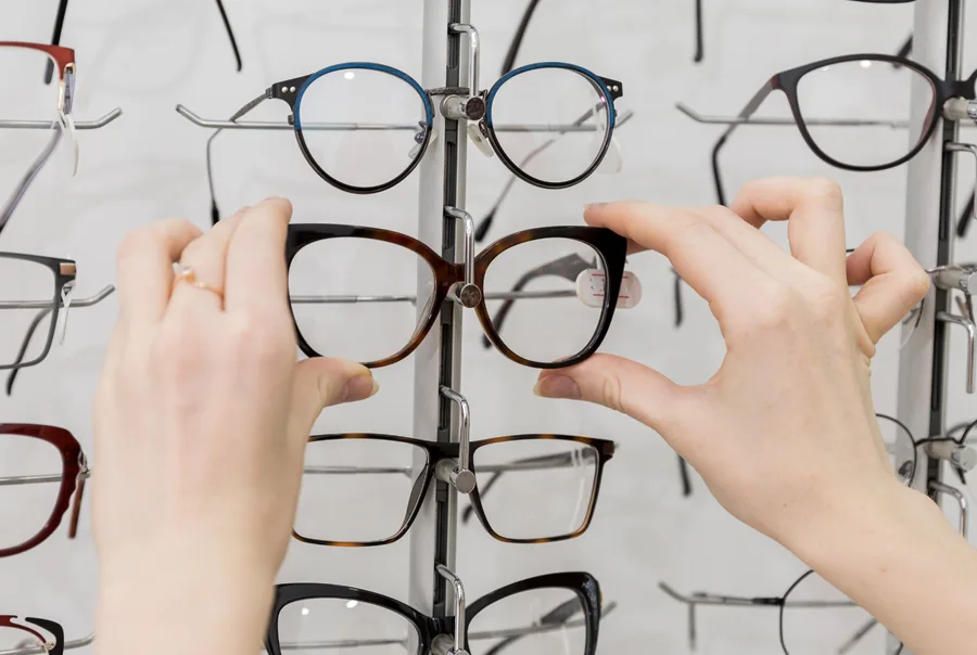 Optician (Dispensing and Management)